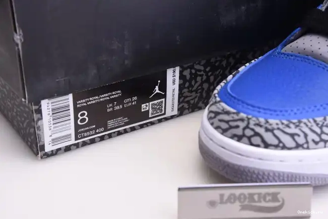 One Kick 'Varsity - Air 400 Retro Jordan 3 CT8532 Royal' 0518
